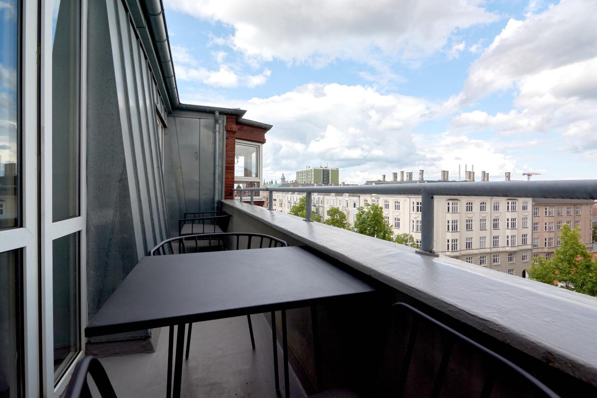 Beautiful 3 Bedroom Apartment Near Shopping & Metro Copenhagen Exterior photo